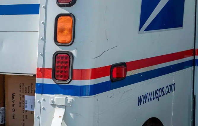 Memphis Postal Robber Sentenced to 42 Years; Mother Also Sent to Federal Prison